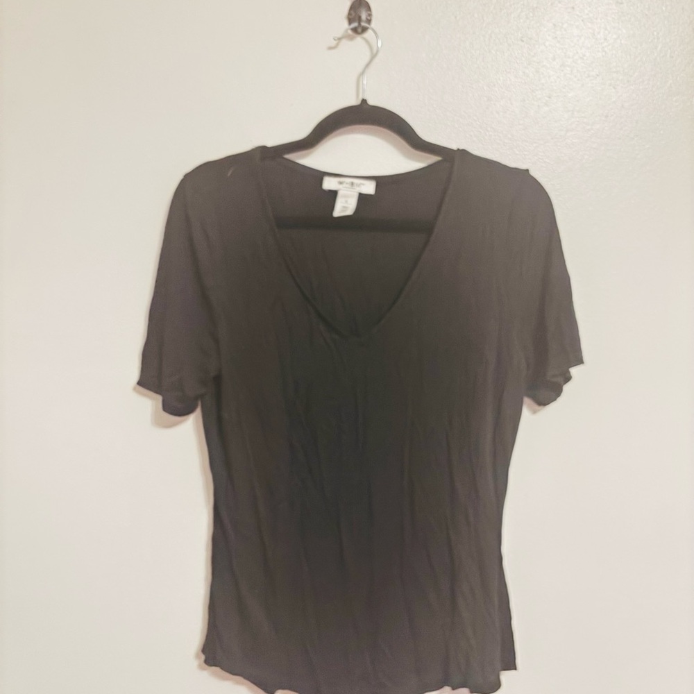 White House black market black short sleeve t shirt with v neck size large